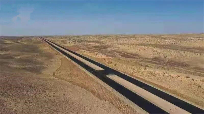 阿乌高速,新疆首条沙漠高速公路,计划于2021年建成完工!
