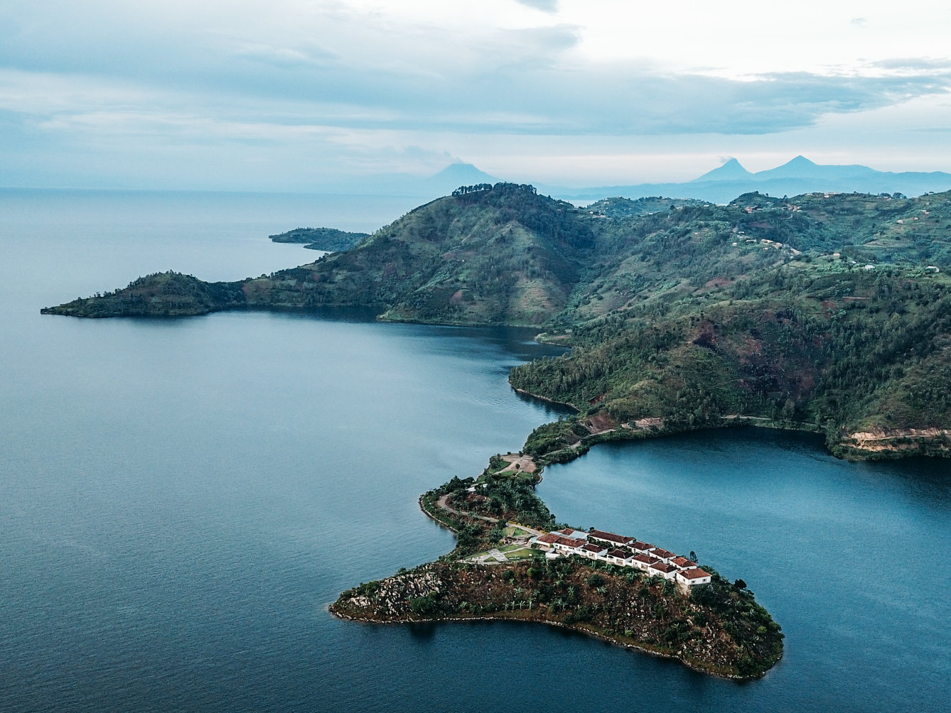 卢旺达发展水路运输,大兴水利工程建设四个港口