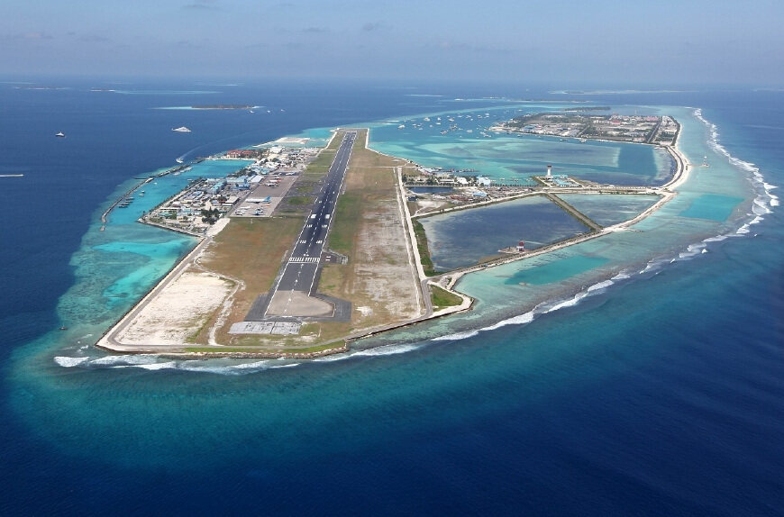 جزر المالديف مطار مطار فيلانا
