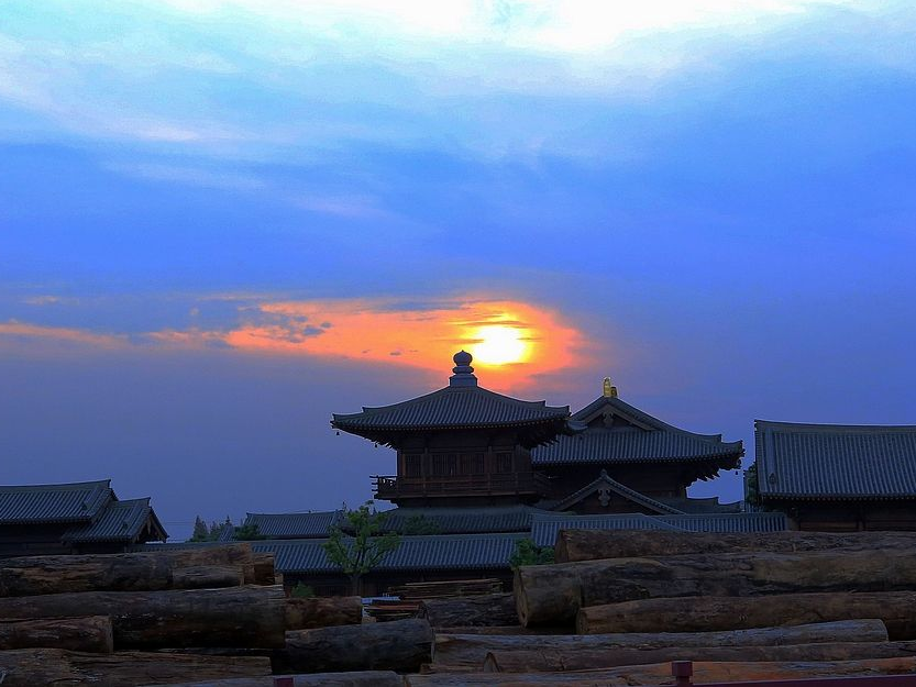 Baoshan Temple, built of pure wood from rosewood, without a Baoshan Temple, built of pure wood from rosewood, without a