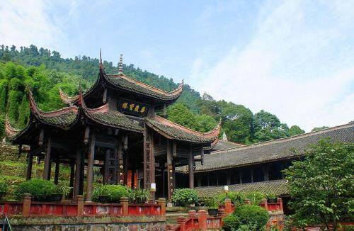 Fuhu Temple in Mount Emei, have you ever been to?--Seetao