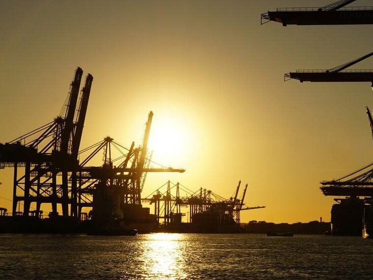 Port integration to meet the Internet era--Seetao