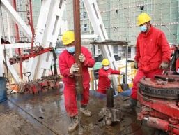 加劲冲刺！跑出雄安速度、打造雄安质量