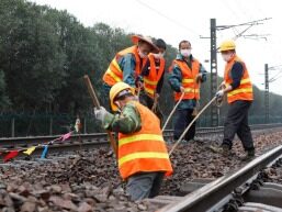江西3年铁路规划：建成4条+开工4条,推进基础设施建设!