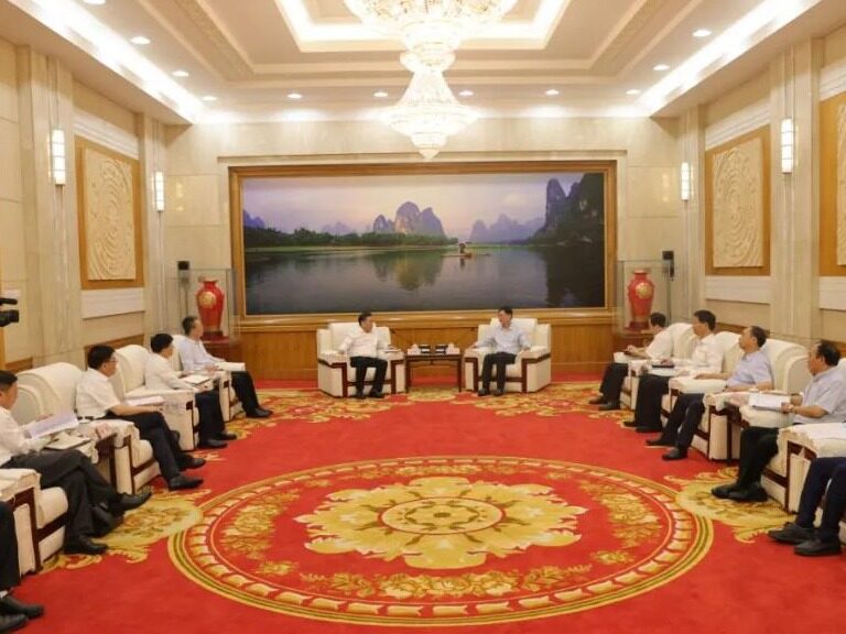 中国能建与崇左市签订合作协议