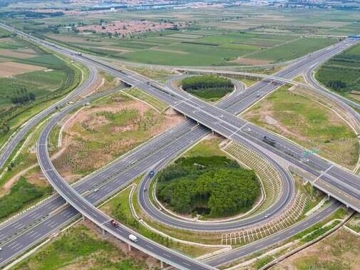 Zhongjiao Road won the bid for the highway from Gushi toHenan and Anhui ...