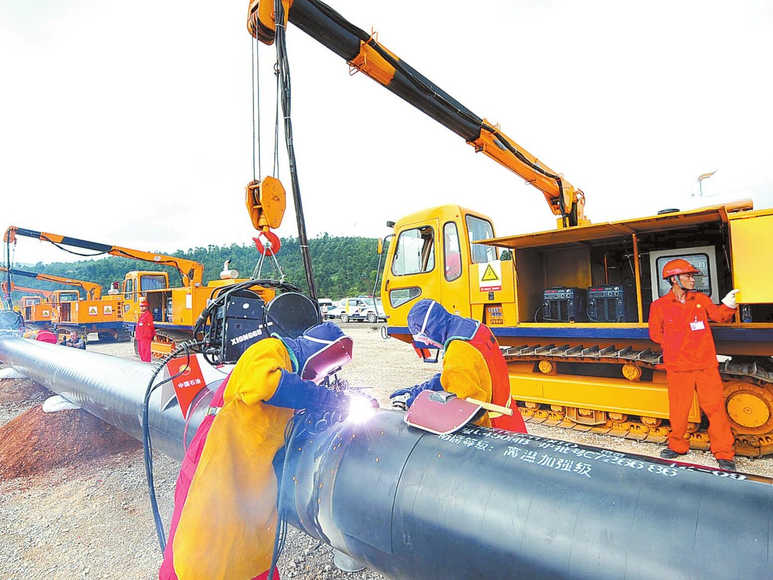 ChinaMyanmar oil and gas pipeline supporting refinery breaks 40