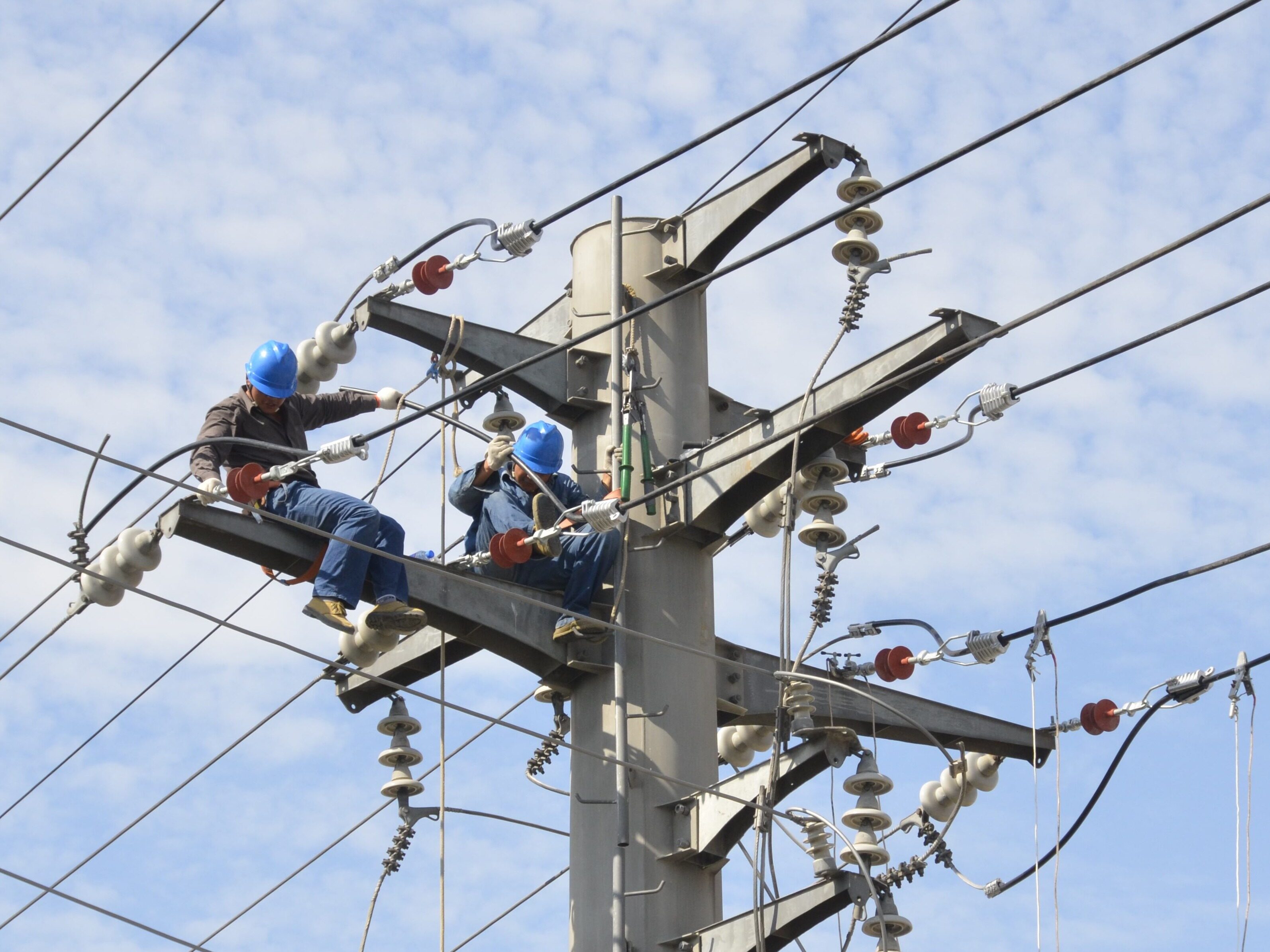Thailand launches 10-year 240 billion baht power grid investment plan--Seetao