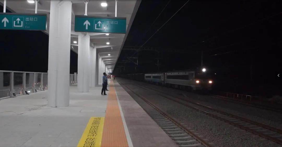 新成昆铁路冕宁站270分钟完成改造