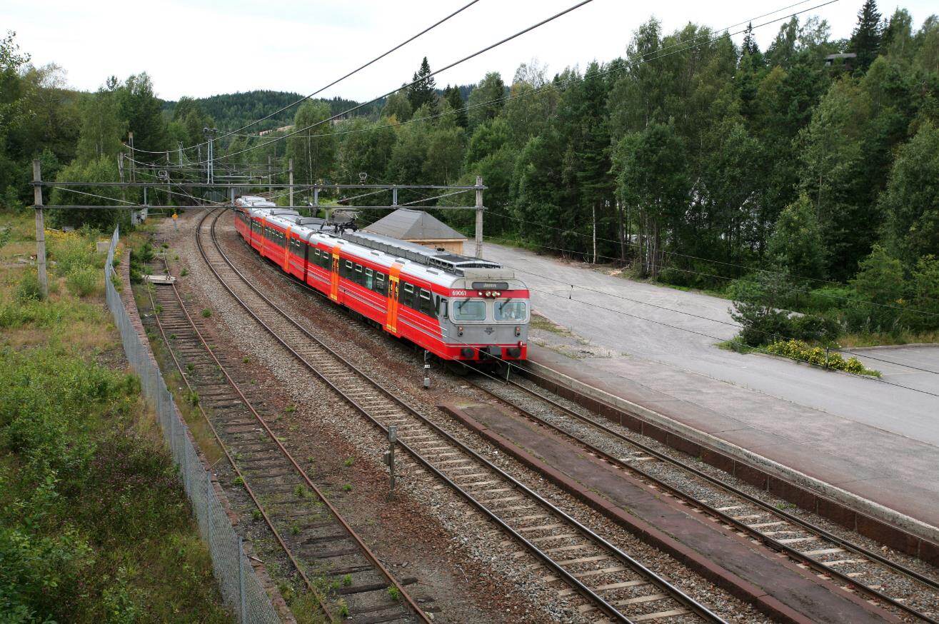 Bane Nor awards $300m rail contracts to 23 suppliers--Seetao