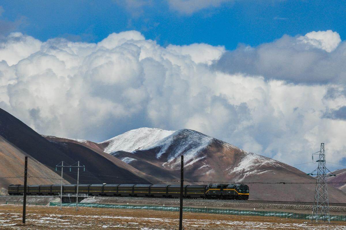 xining to yushu to qamdo railway is expected to