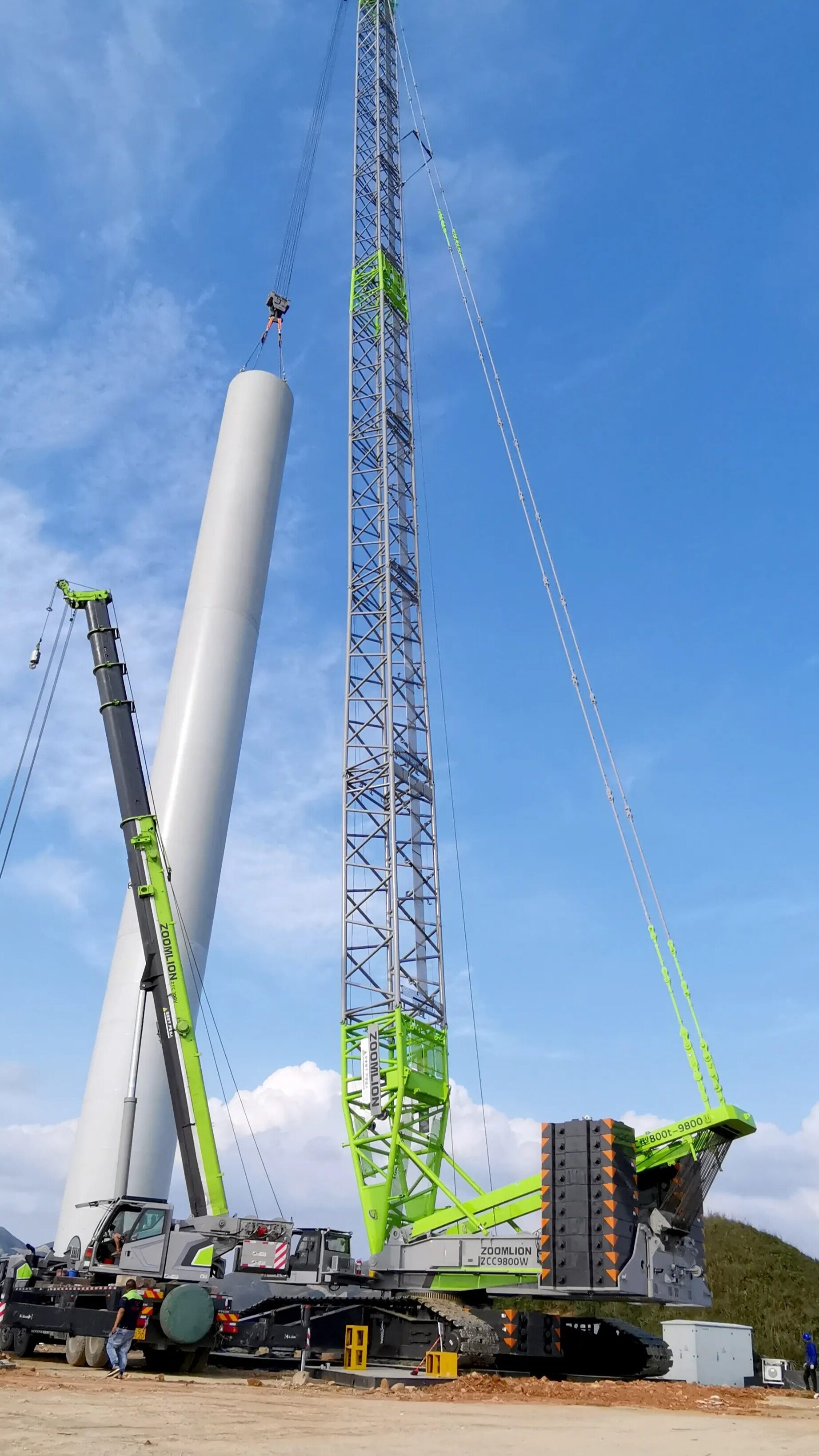 ZCC18000 crane won the annual TOP50 of China Construction