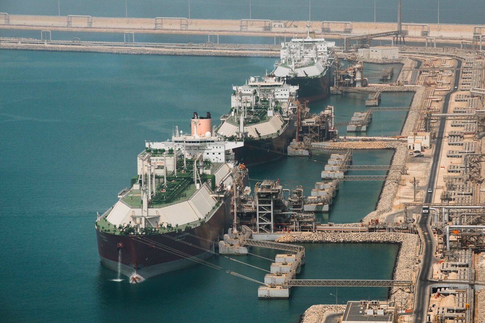 Totalenergies Signs Lng Project Agreement With Qatar Energy For Nfe Project Seetao 9912