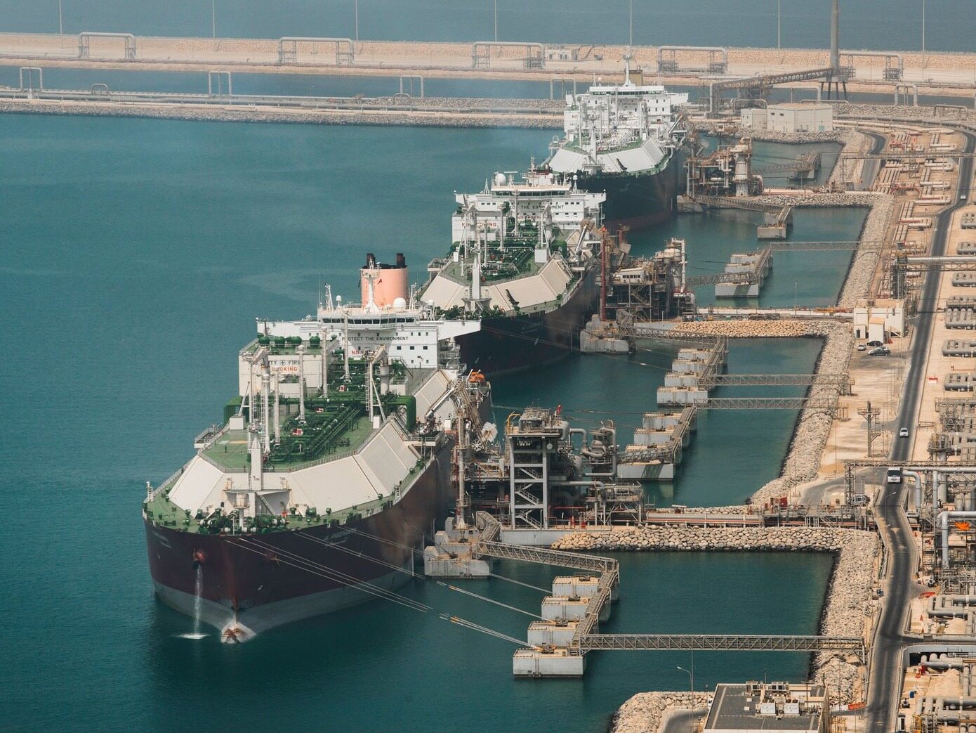 TotalEnergies signs LNG project agreement with Qatar Energy for NFE ...