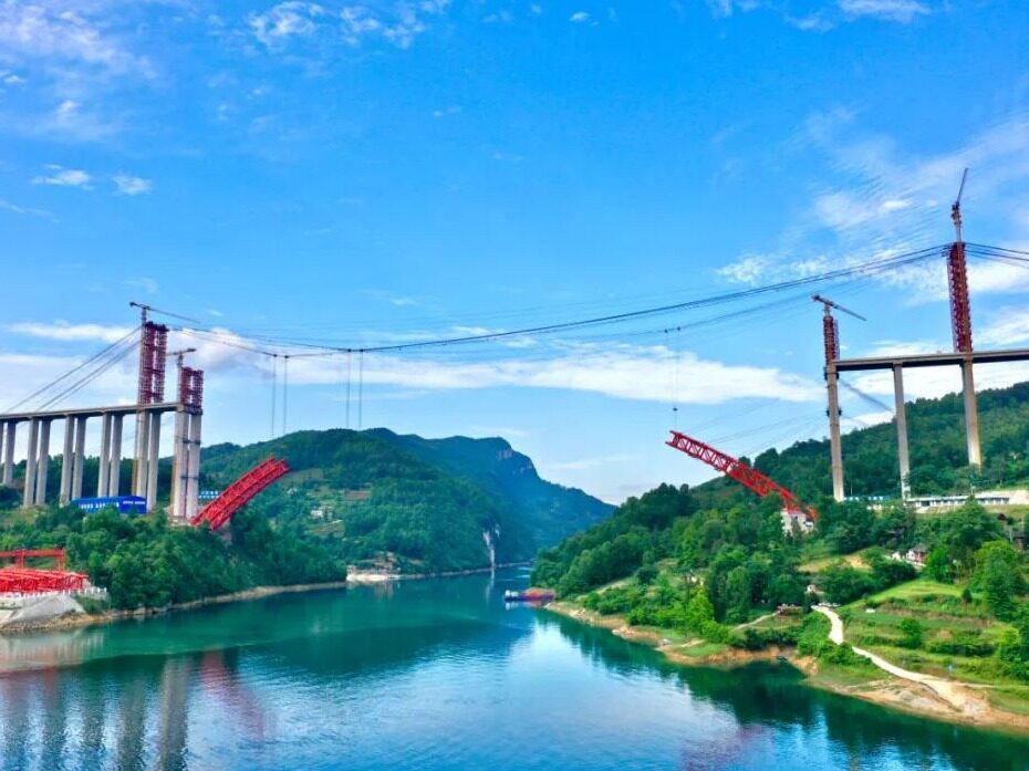 More than half of the main arch ring of Wujiang Bridge is installed--Seetao