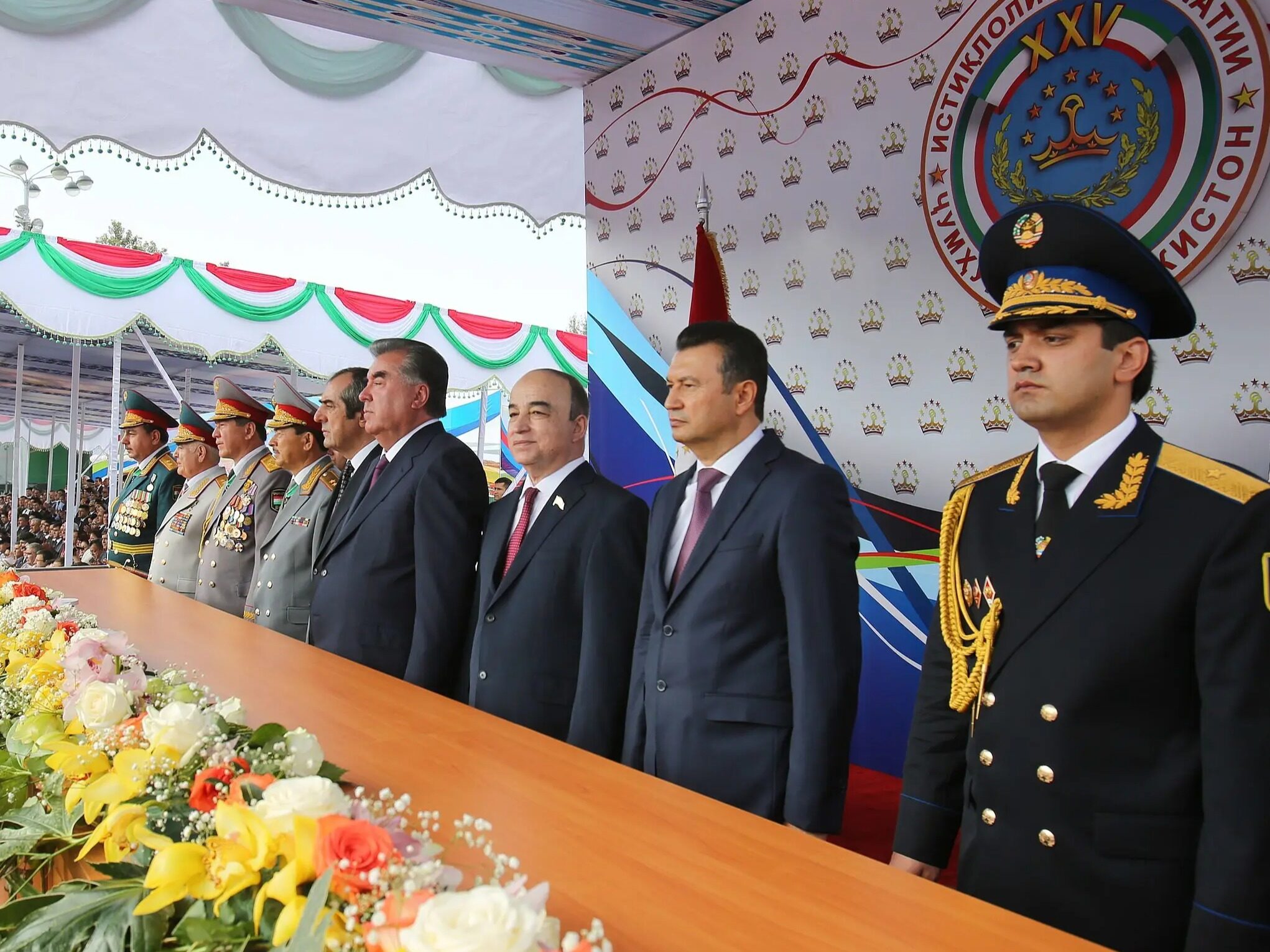 23 Февраля день независимости Таджикистана Эмомали Рахмон
