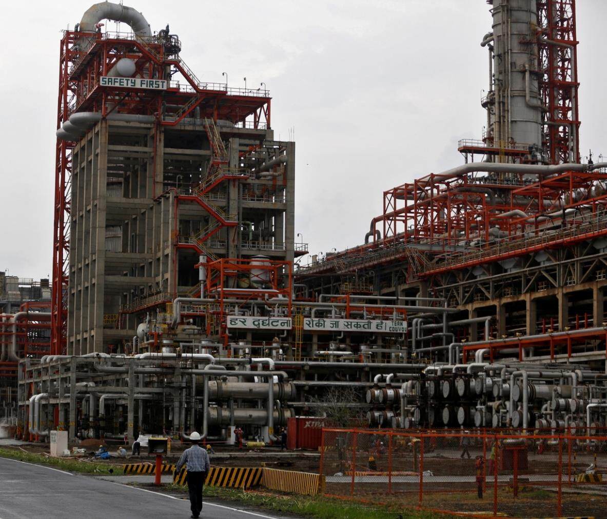 Indian Oil Unveils 25 Billion Investment Plan Seetao indian-oil-unveils-25-billion-investment-plan-seetao