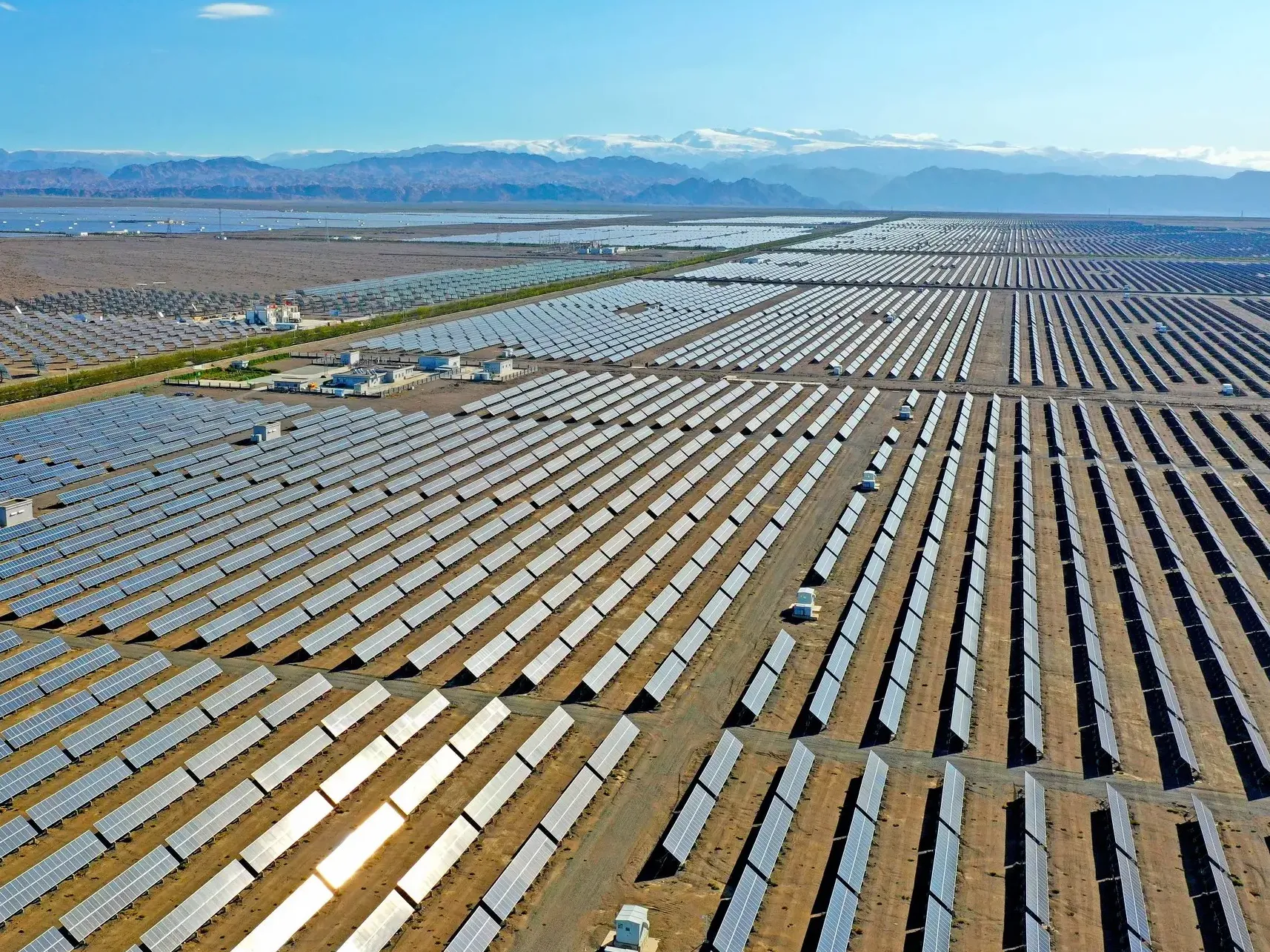 Yuehydro to build photovoltaic and energy storage projects in Bachu--Seetao
