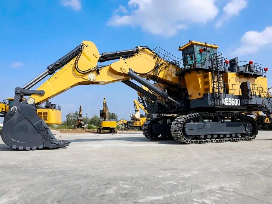 XCMG XE5600 mining excavator goes offlineSeetao
