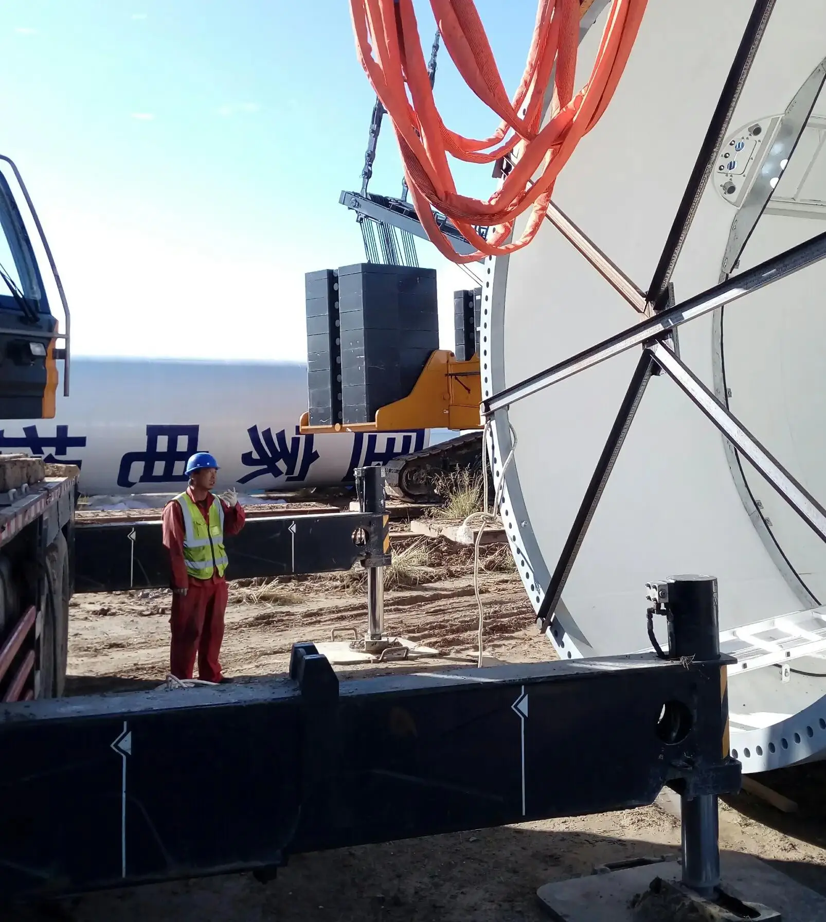 风光电大基地、储能设施成基建投资重点