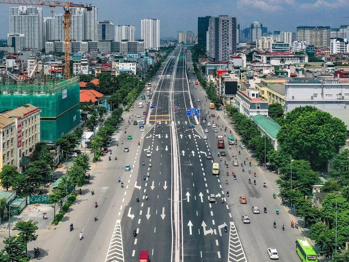 Vietnam invests another 5 billion dollars in the north-south expressway ...