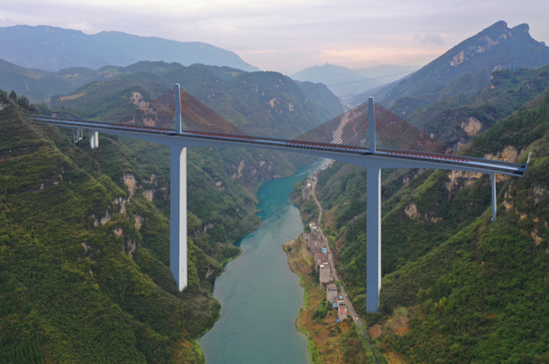 Capping of main pier of cable-stayed bridge with the first high and low ...