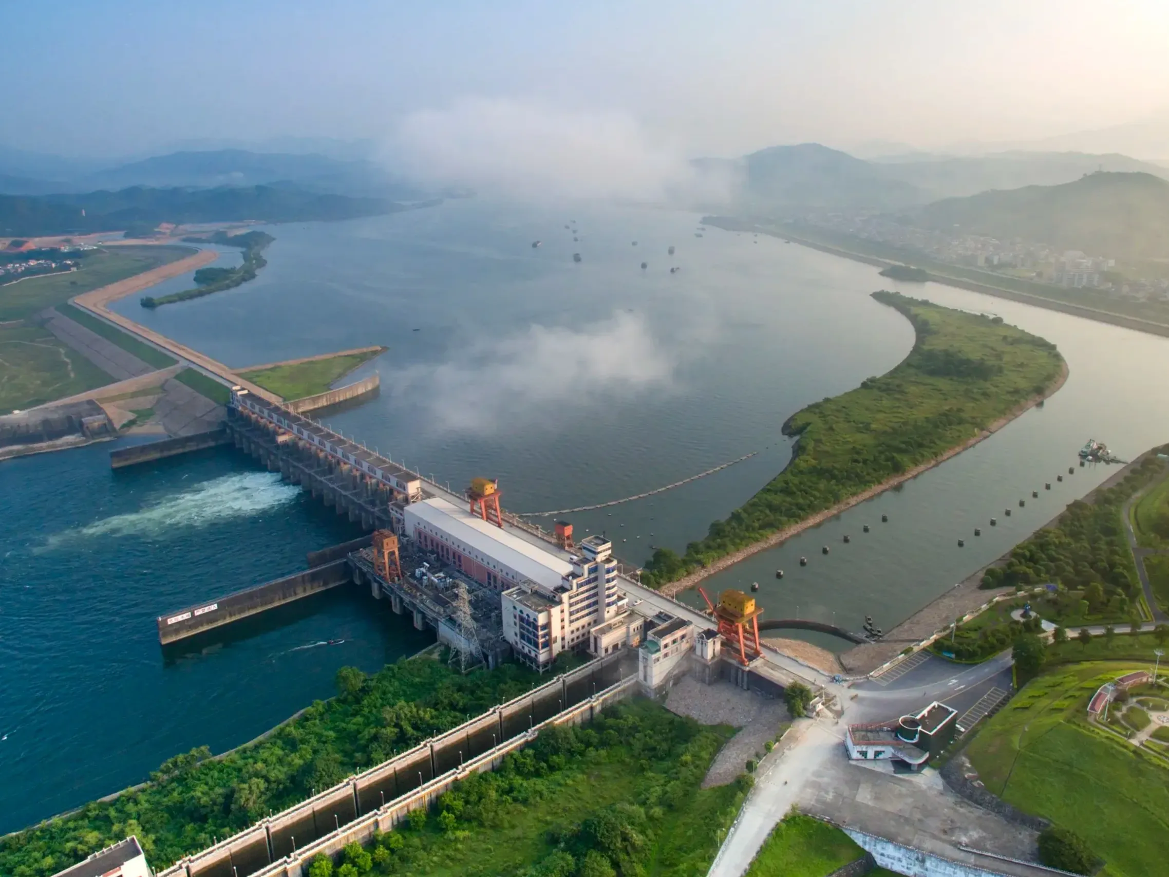 Ministry of Water Resources Promote major water diversion projects in