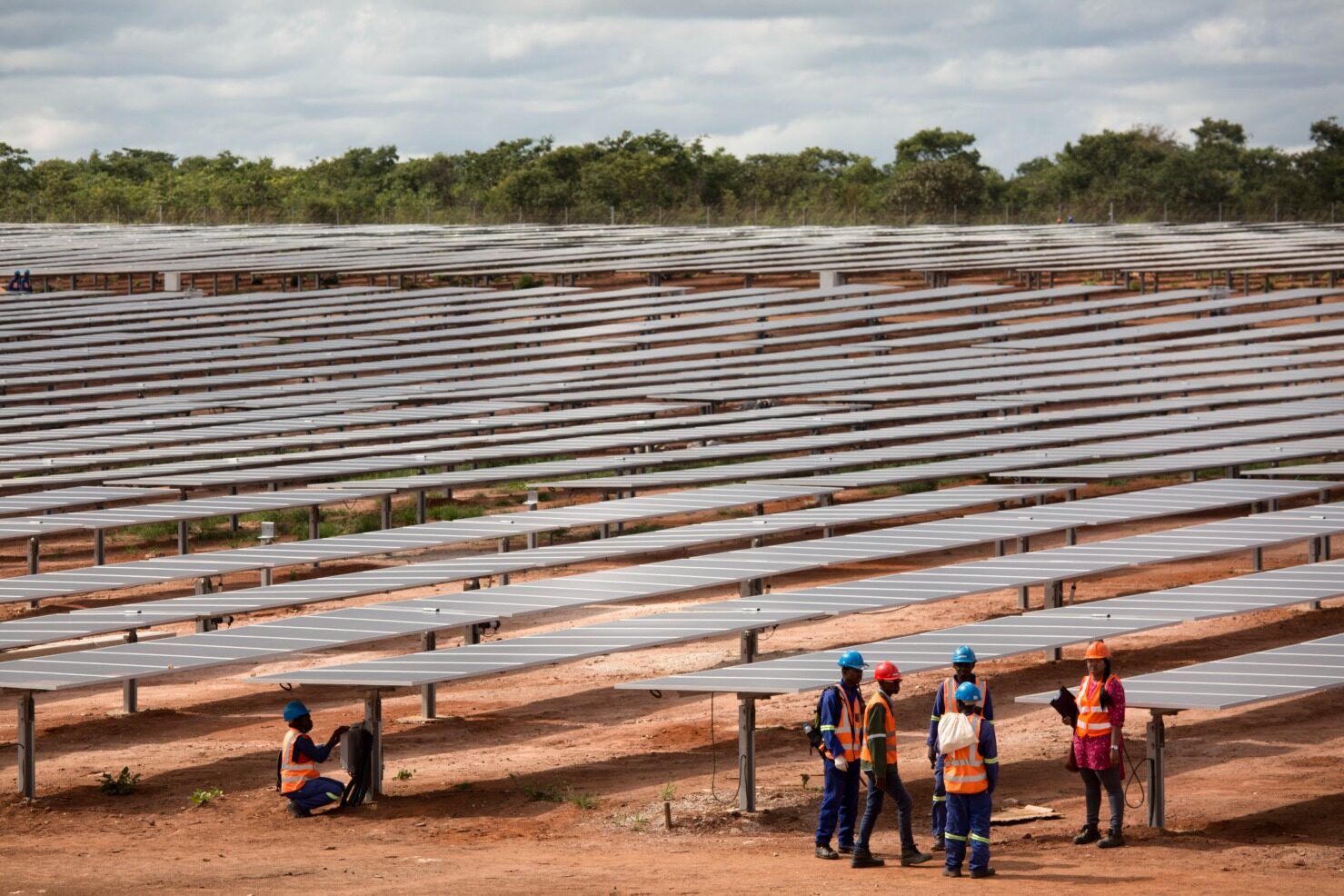 Masdar will invest US2 billion to develop 2GW photovoltaic projects in