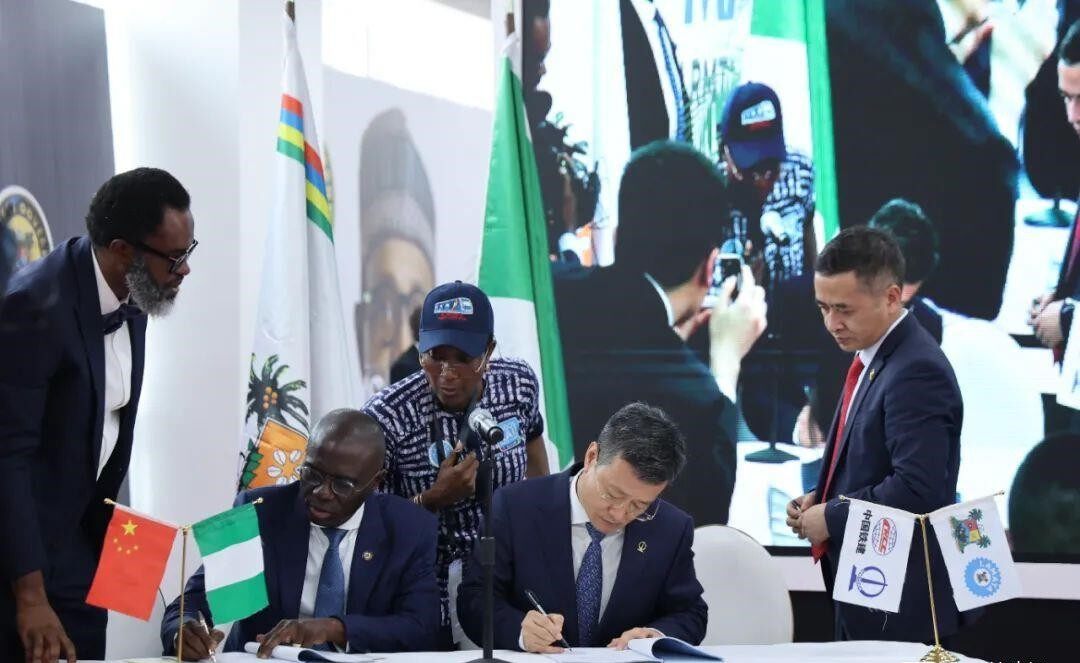 ccecc-signed-two-major-transportation-projects-in-nigeria-seetao