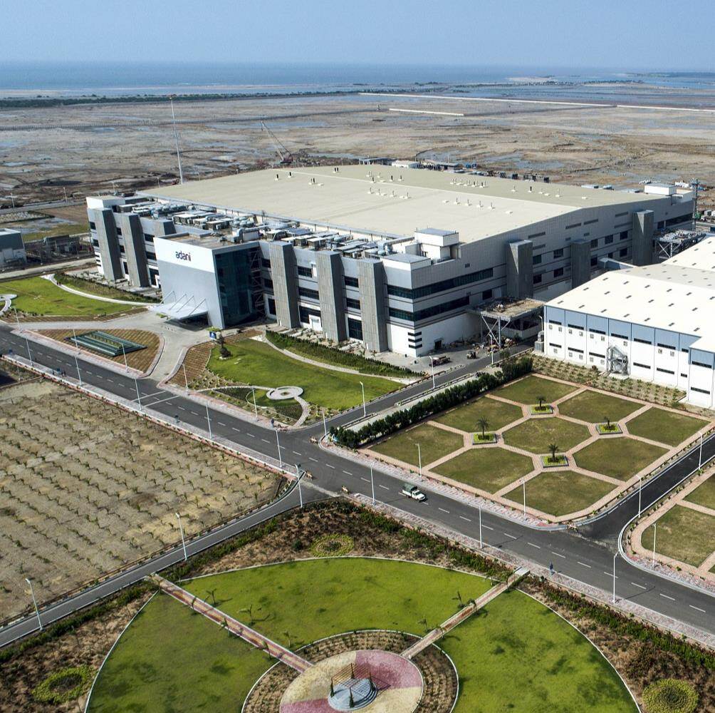 Iberdrola plans to open 1.6GW PV module factory in Spain--Seetao