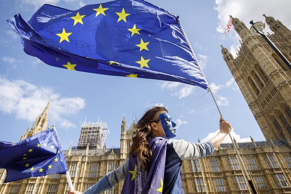 Europe's renewable energy ambitions on track as green hydrogen era ...