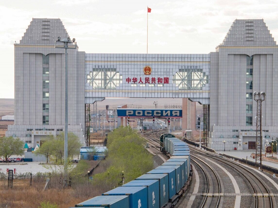 China-Europe trains run steadily at Manzhouli Railway Port--Seetao