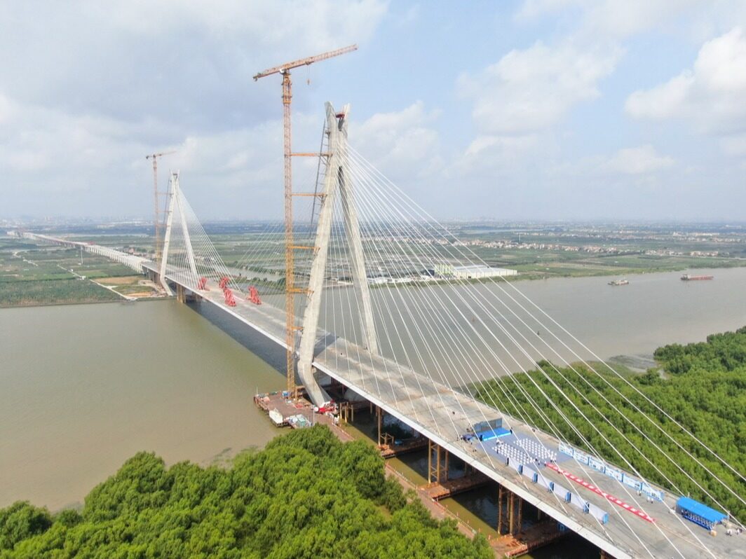 Closing of the Hongqimen Bridge of Nanzhong Expressway in Guangdong ...