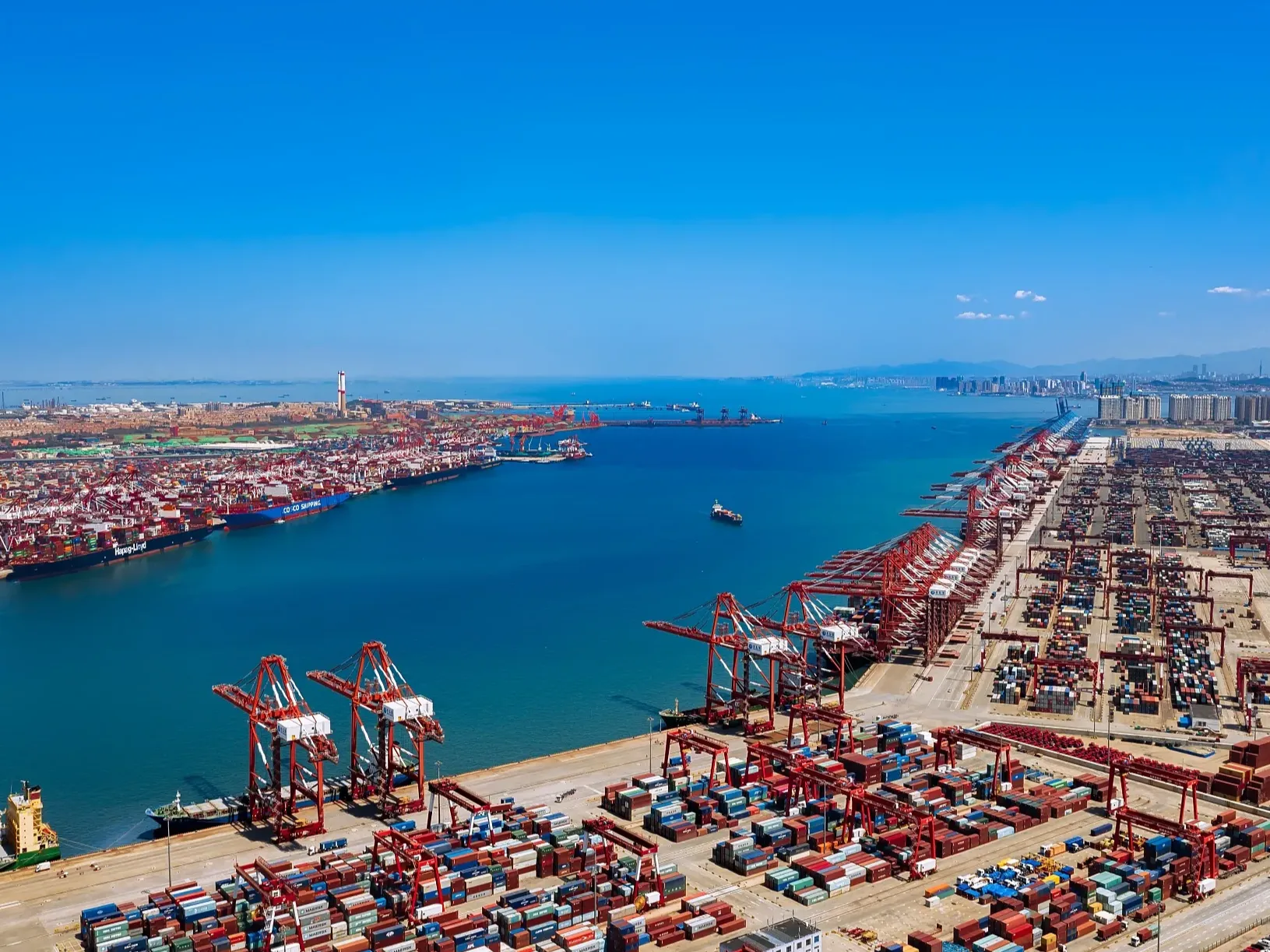 Accelerate the construction of cross-border infrastruure along the Belt ...