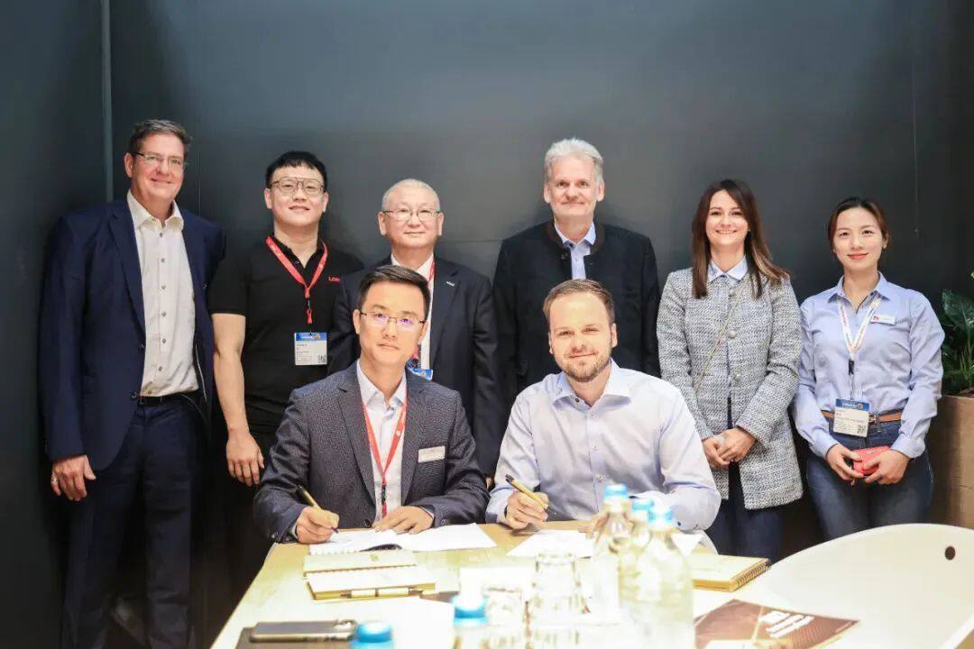 Pinggao Group and LONGi Sign Two New Overseas Photovoltaic Projects--Seetao