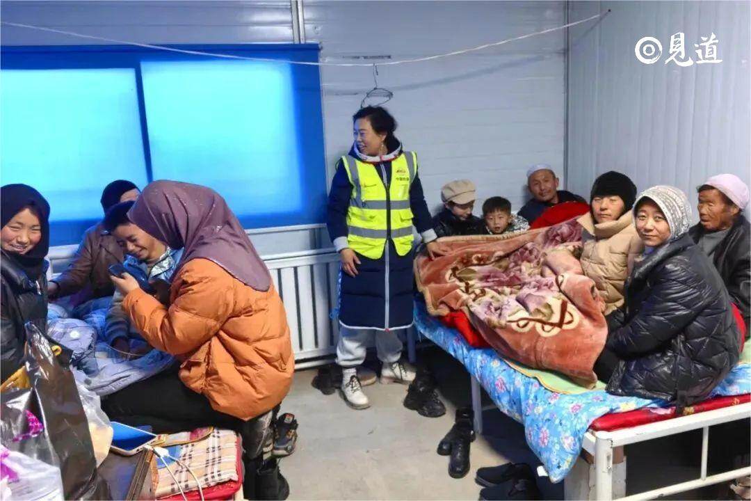 30张图片!记录中央企业在甘肃抗震救灾中的温情瞬间--见道网