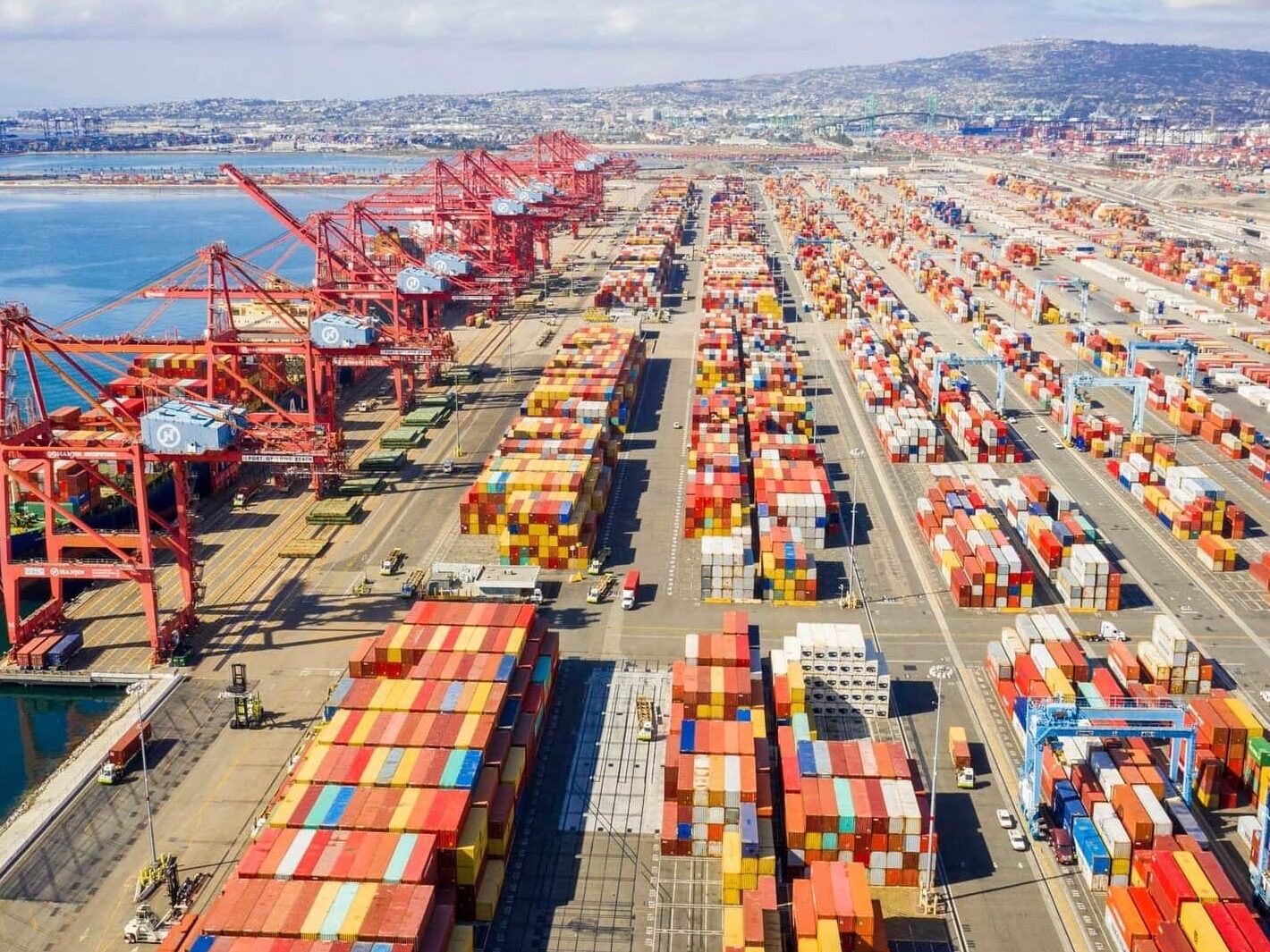 Shanghai Port Group And COSCO Shipping Group Signed A Cooperation 