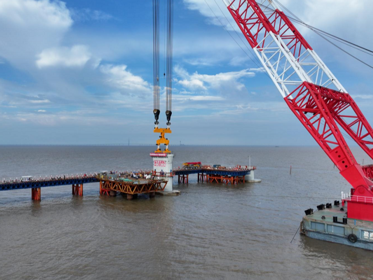 杭進堂 A first for the world! Hangzhou Bay cross-sea railway bridge