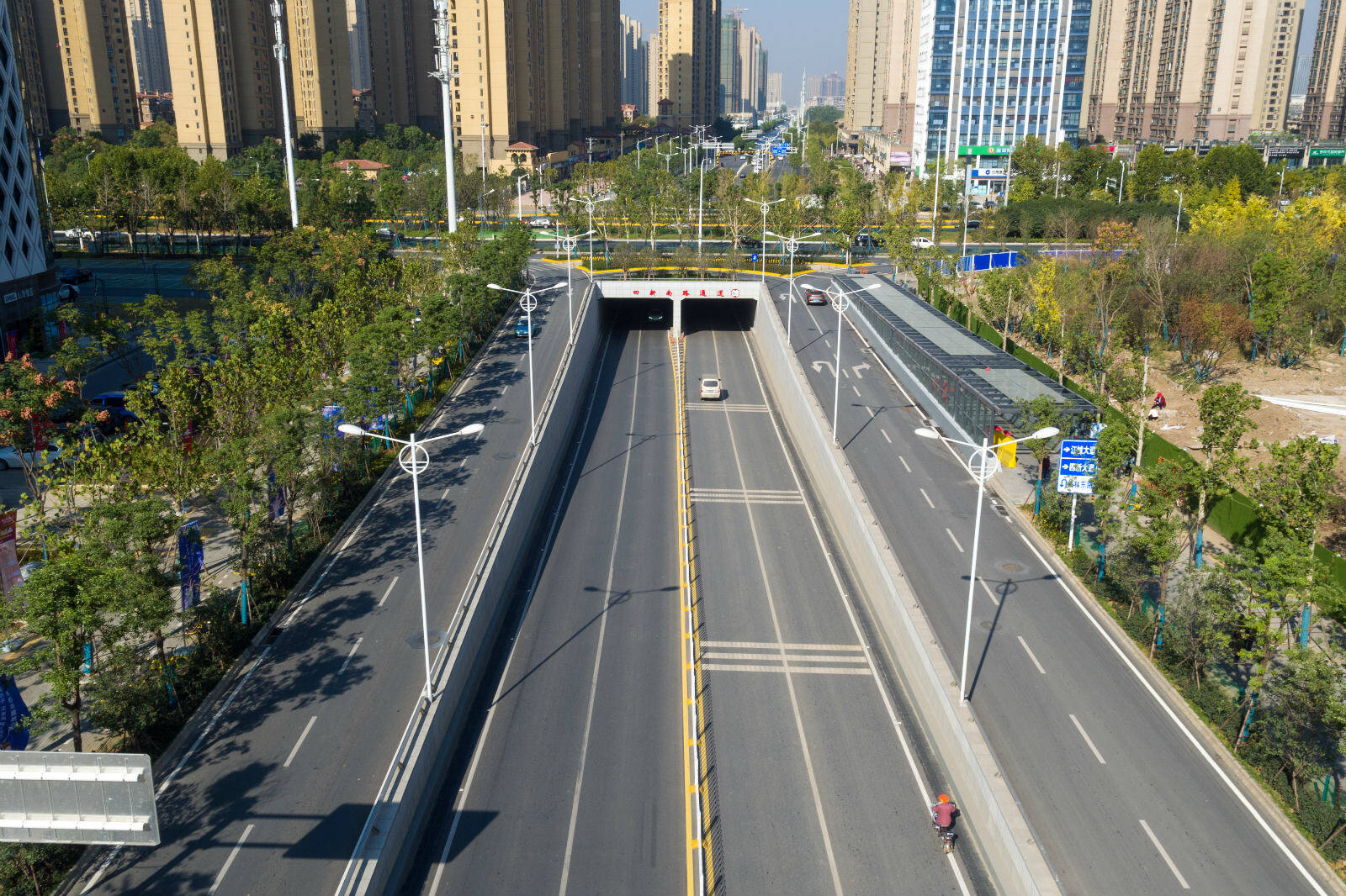 四新南路地下通道（武汉新区江城大道改造工程施工）-武汉市汉阳市政建设集团有限公司