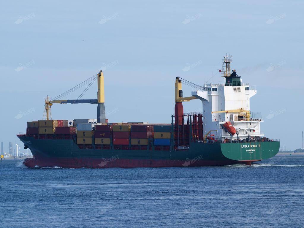 04年中国造1740标箱集装箱船 08241808