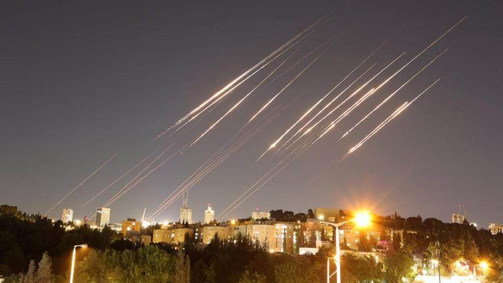 Iran missiles cause multiple casualties after strikes in Israel - BBC News